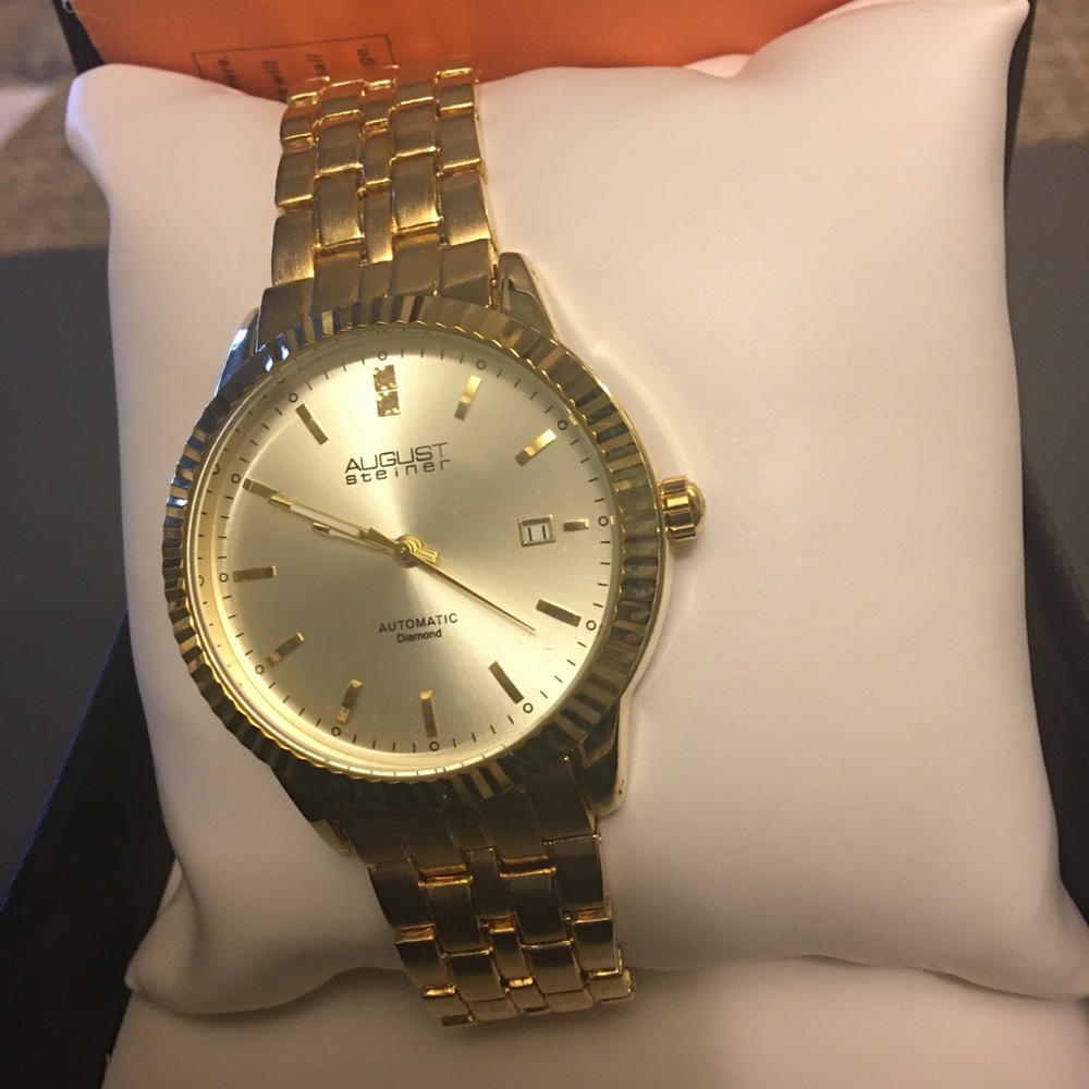 NWT August Steiner watch